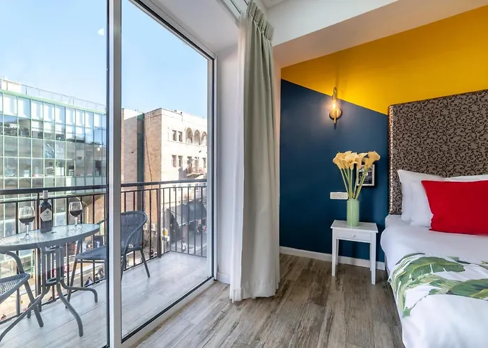 Suite à 3 Chambres à Coucher